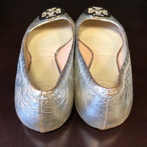 Tory Burch Reva Metallic Silver Ballet Flats Sz 7 - Picture 3 of 7